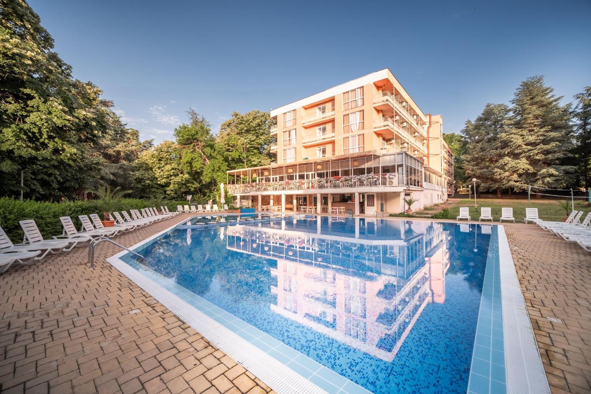 Gloria Hotel Saints Constantine and Helena Exterior photo